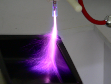 汽車內飾植絨前經RF射頻等離子進行處理-黄瓜视频下载APP视频黄瓜视频污在线观看機